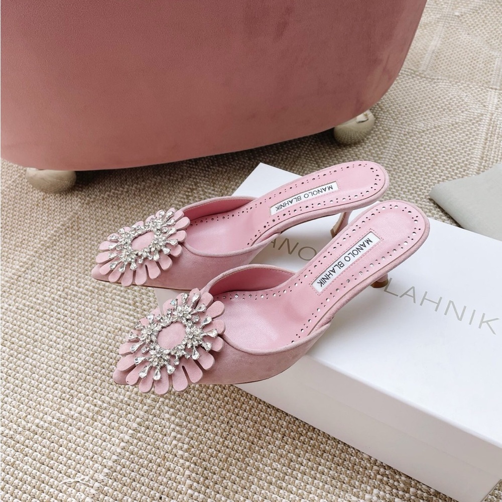 Manolo Blahnik Pink Suede Flower Crystal Buckle Mules heels - Picture 3 of 5